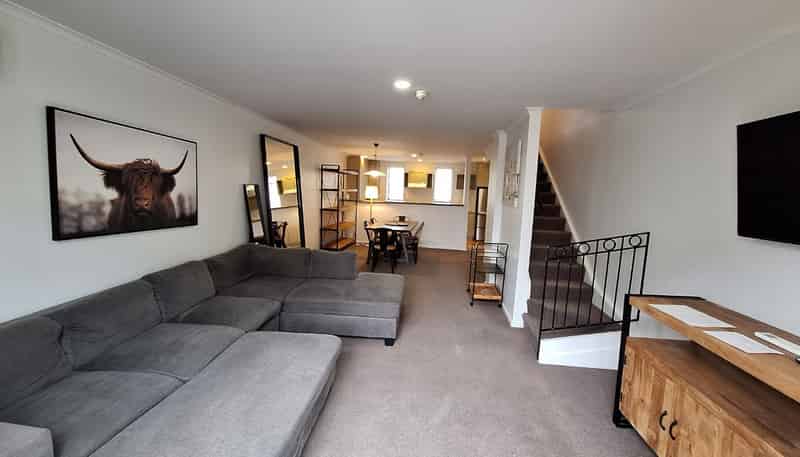 1E/8 Farnham Street, Parnell