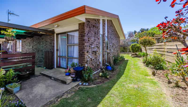 2/29 Trentham Road, Papakura