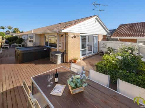 1 Putter Place, Golflands