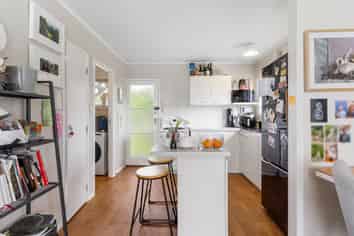 3/33 Curran Street, Herne Bay