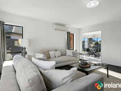 4 Colchester Place, Templeton