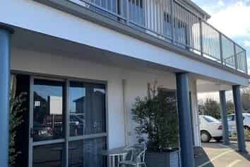 11/87 Golf Road, Tahunanui