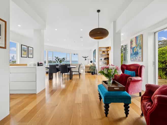 83 Ngataringa Road, Devonport