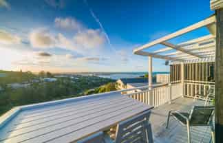 144B Soleares Avenue, Mount Pleasant