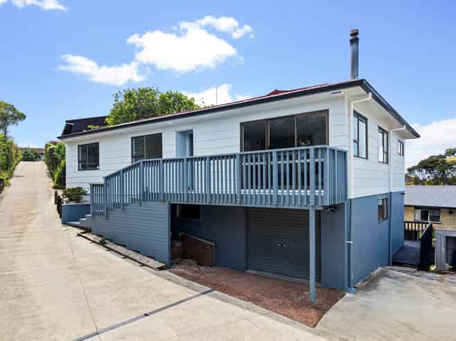 94 Sartors Avenue, Browns Bay