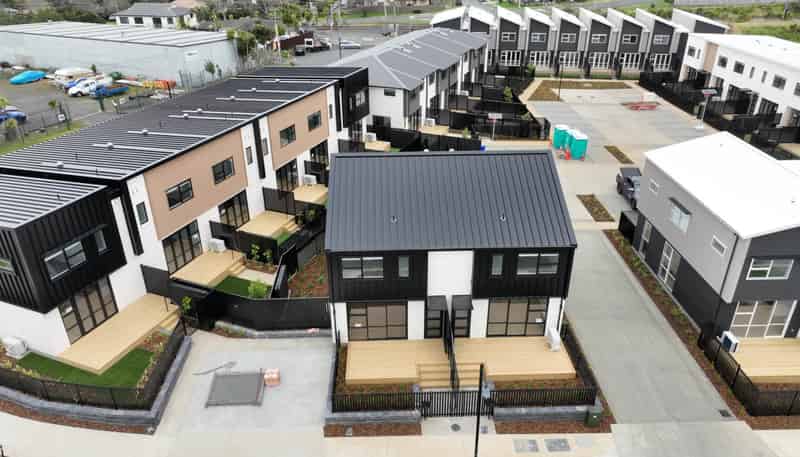 4 Yozin Road, Swanson