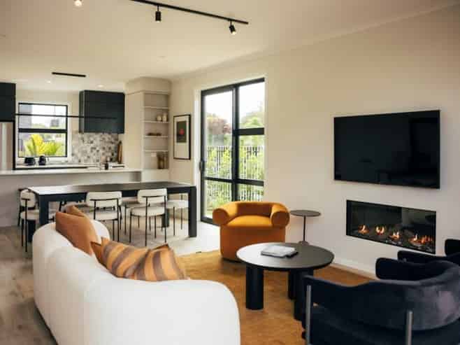 4 Yozin Road, Swanson