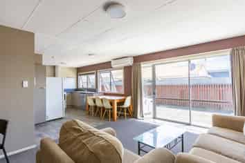 6/8 Lee Road, Taradale