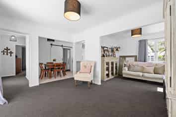 4 Sutton Crescent, Hillcrest