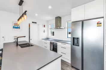 13 Huntaway Lane, DUNSANDEL