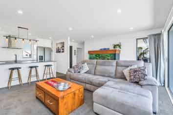 13 Huntaway Lane, DUNSANDEL