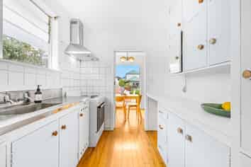 4a Winifred Avenue, Glenfield