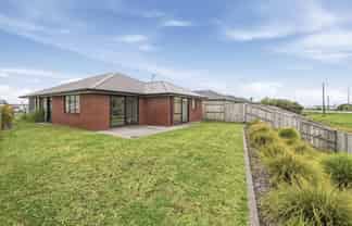 93 Hills View Drive, Papamoa