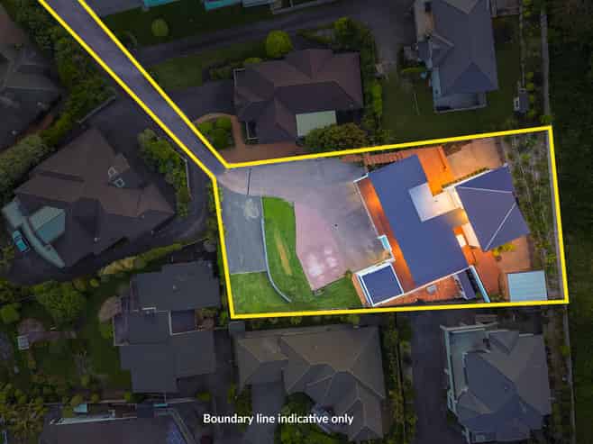 70 Waldorf Crescent, Orewa