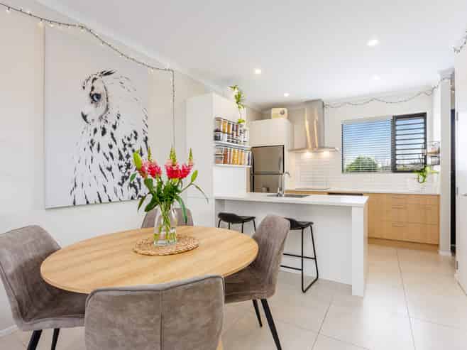 8 Owen Chapman Drive, Red Beach