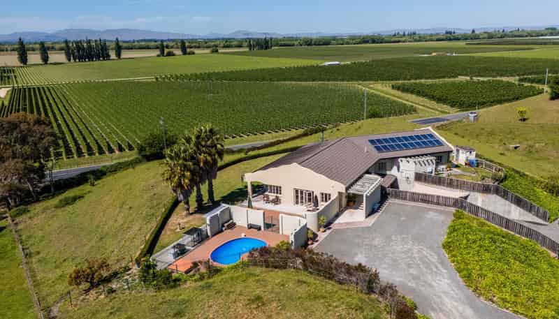 15C Omarunui Road, Waiohiki