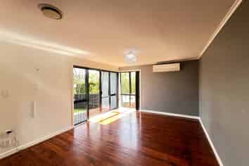 17 Hinau Street, New Lynn