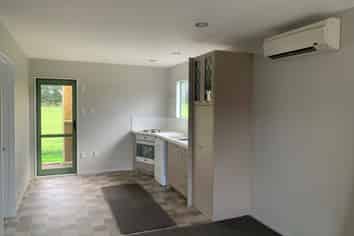 25a Fernside Road, Fernside