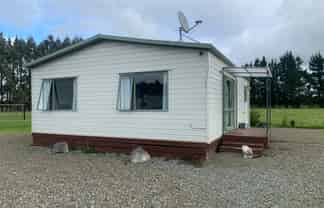 25a Fernside Road, Fernside