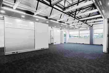 149 sqm Dominion Road Office with 6 Car Parks