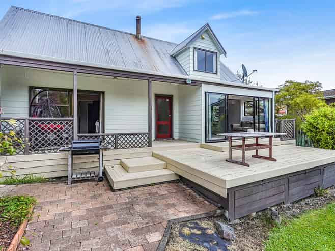 43 Winstone Avenue, Chartwell