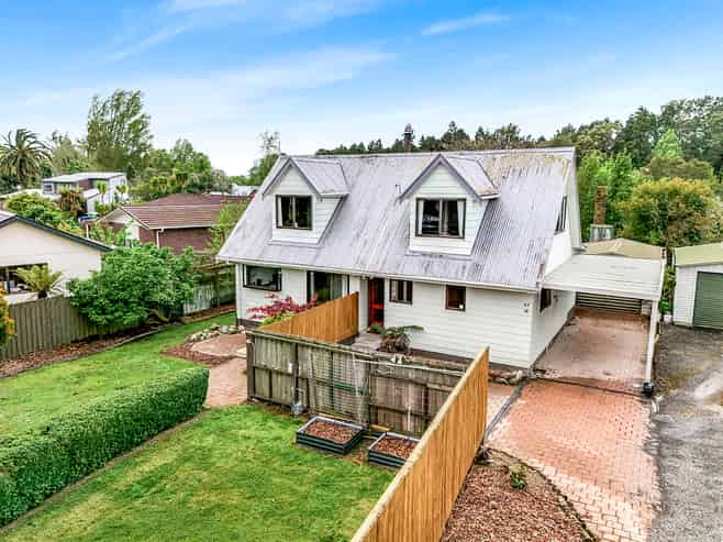 43 Winstone Avenue, Chartwell