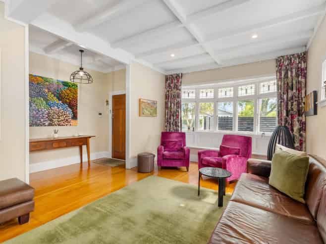 17 Warwick Avenue, Westmere