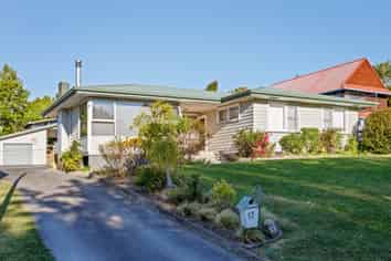 17 Marian Drive, Inner Kaiti