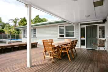 17 Marian Drive, Inner Kaiti