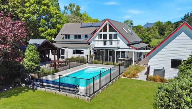 2752 State Highway 30, Rotoma