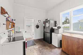 6 Alexandra Street, Marton