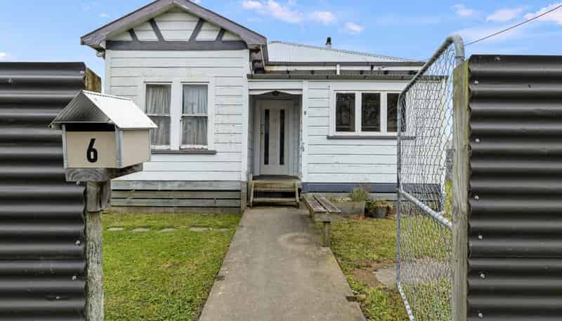 6 Alexandra Street, Marton