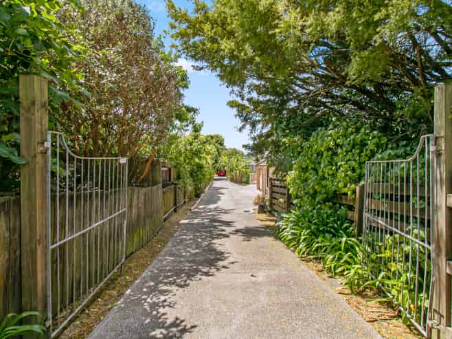 44 Colwill Road, Massey