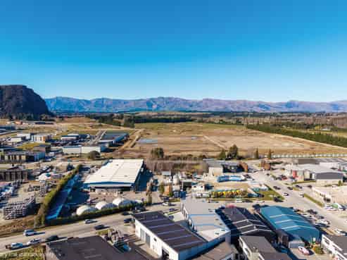 Office, Showroom and Warehouse Leasing Opportunity