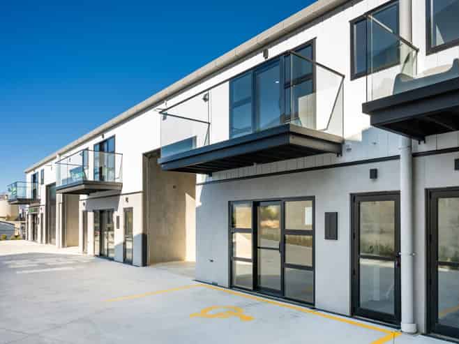 Office, Showroom and Warehouse Leasing Opportunity