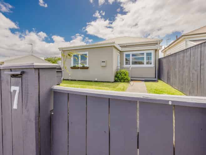 7 Todd Street, Napier South