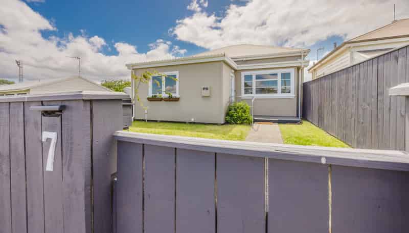 7 Todd Street, Napier South