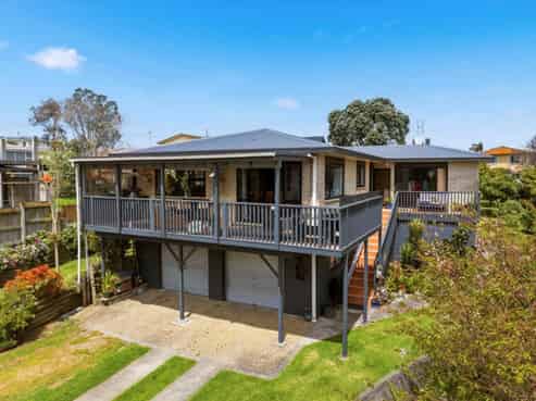 3 Ngaparaoa Drive, Maketu