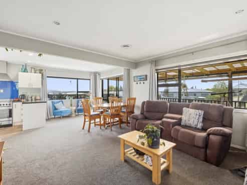 3 Ngaparaoa Drive, Maketu