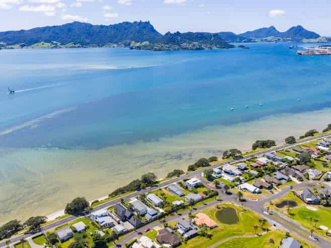 229  One Tree Point Road, One Tree Point