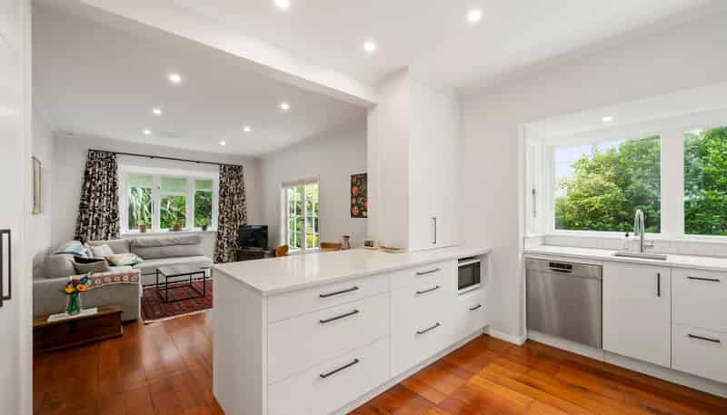 16 Albemarle Road, Northland