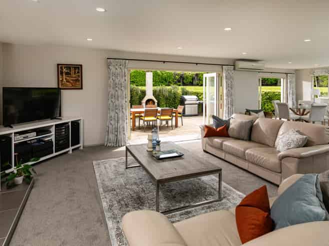 45A Rautahi Terrace, Dairy Flat