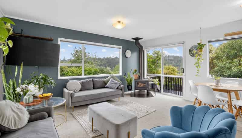 2/155 Verbena Road, Birkdale