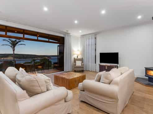 13 Pacific Cliffs Drive, Gulf Harbour
