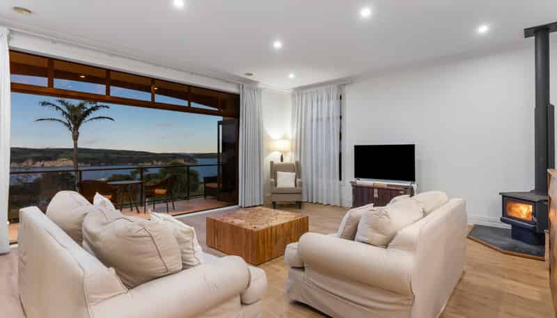 13 Pacific Cliffs Drive, Gulf Harbour