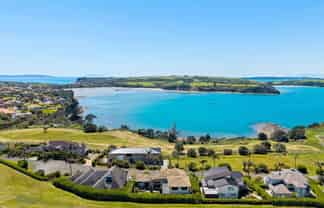 13 Pacific Cliffs Drive, Gulf Harbour