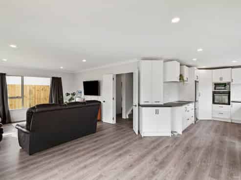 13a Shanley Crescent, Waiuku