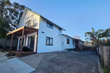 19A Crystal Avenue, Glendene