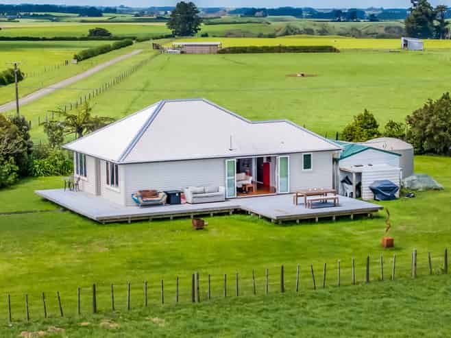 3 Tihi Road, Hawera