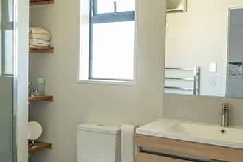 64 Barrington Street, Somerfield